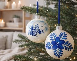 håndmalede mundblæste julekugler porcelænshvid